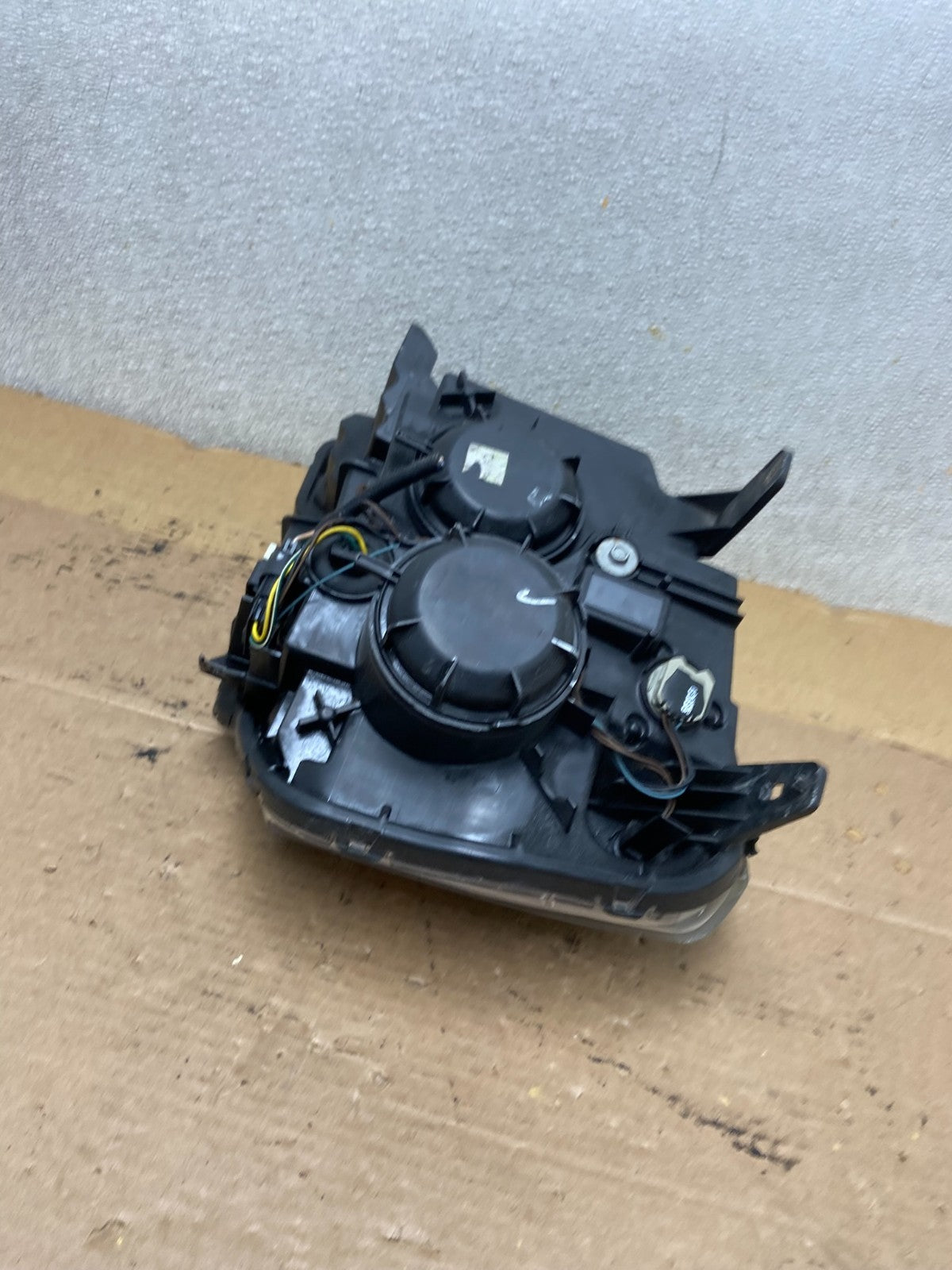 2010 to 2015 GMC Terrain Halogen Passenger Right Rh Side Headlight Oem AB3322 DW6
