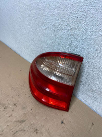 2000 to 2003 Mercedes E-Class Wagon W211 Left Driver LH Tail Light AF3263 DW1
