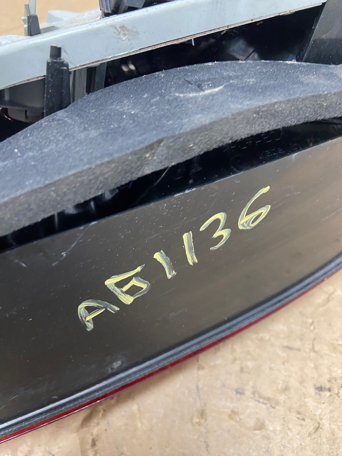 2005 to 2008 Jaguar S-Type Left Driver LH Side Tail Light AG1136 LK8