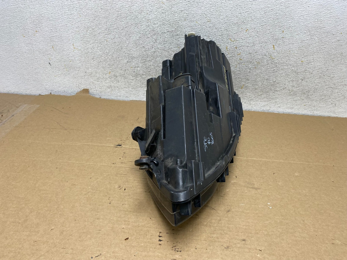2011 to 2014 Volkswagen Jetta Right Passenger RH Headlight Halogen AH7831 DW6