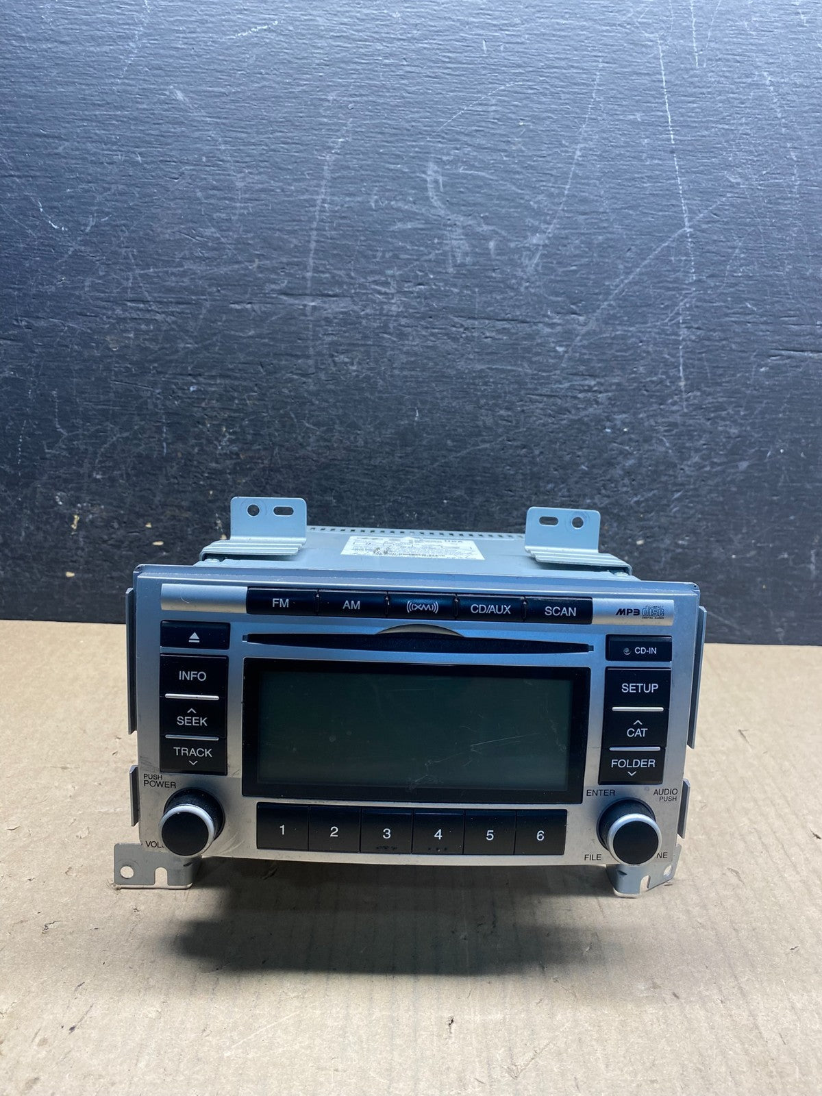 2007 to 2009 Hyundai Santa Fe AM/FM Radio CD Player AG6004 DG0