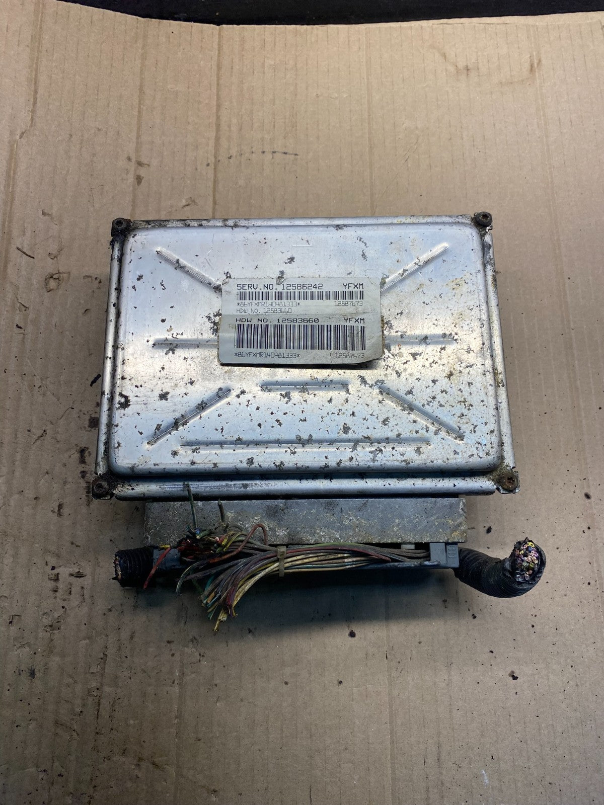 2005 Chevrolet Astro Ecu Engine Control Module Unit Ecm 12586242 AI5095 DW0