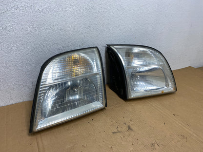 2002-2005 Mercury Mountaineer Left+Right Side Halogen Headlights AD2811 DW2