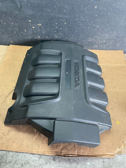 2005 to 2007 Honda Odyssey Black Engine Cover OEM Q8484 DG2