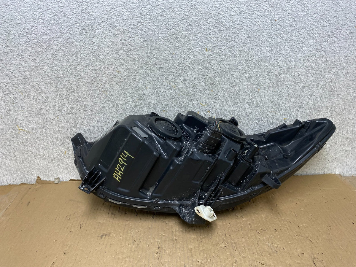 2013 to 2016 Ford Fusion Right Passenger Rh Side Headlight AH2914 DW9