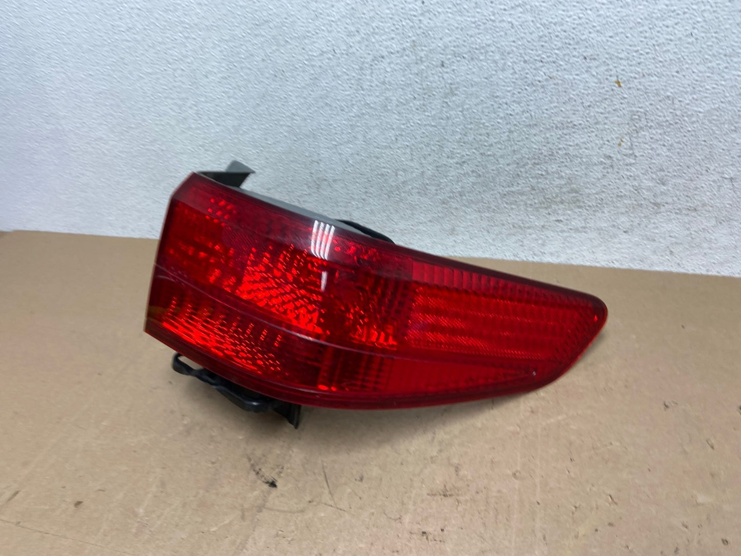2005 Honda Accord Right Passenger Rh Side Tail Light AE6796 LK1