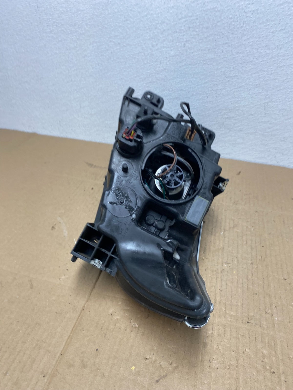 2011 to 2014 Ford Edge Front Right Passenger Headlight Halogen Oem AB8188 DW4