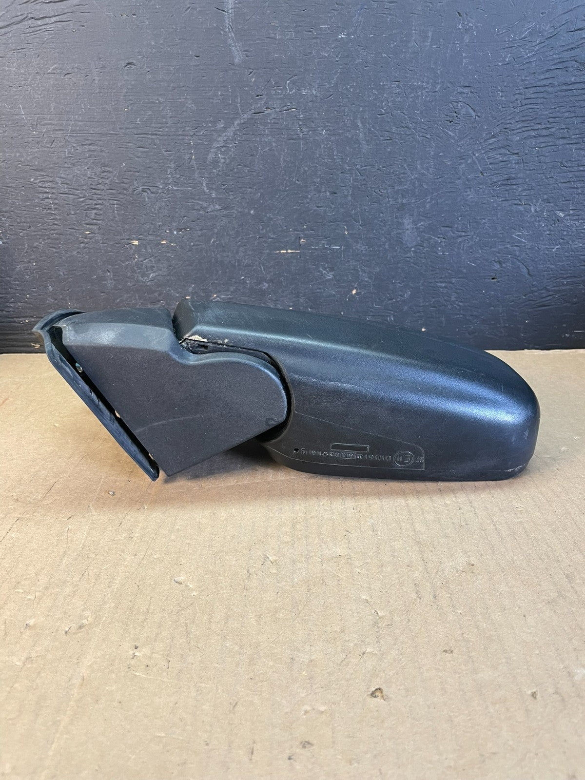 1999 to 2004 Land Rover Discovery 2 Left Driver Door Power Mirror ad5590 DG3