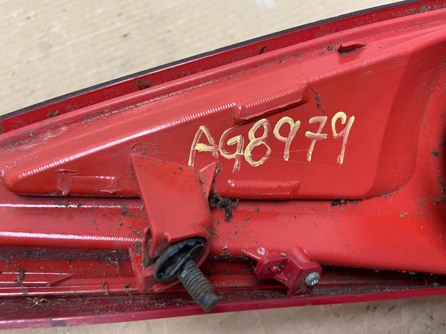 2006 - 2009 Pontiac G6 Coupe Left Driver LH Side Tail Light AG8979 DW7