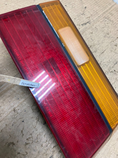 1990 to 1991 Honda Accord Coupe Left Driver LH Inner Tail Light OEM AA8460 DG3