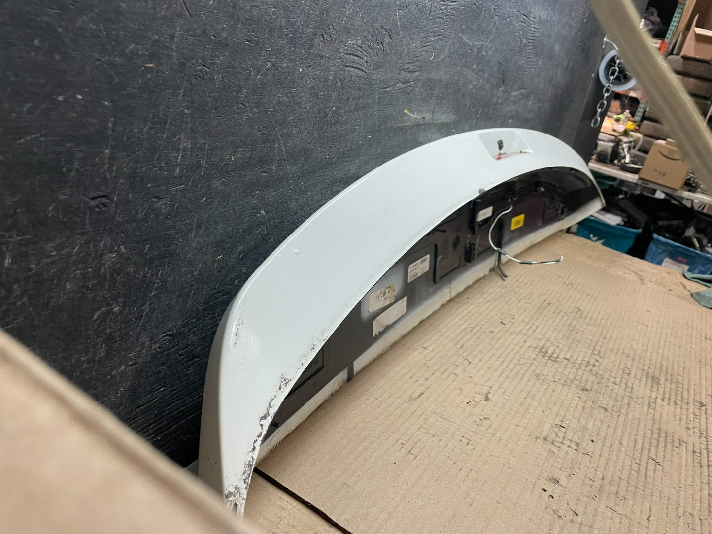 2009 to 2014 Volkswagen Routan Rear Spoiler OEM U8135 PS11
