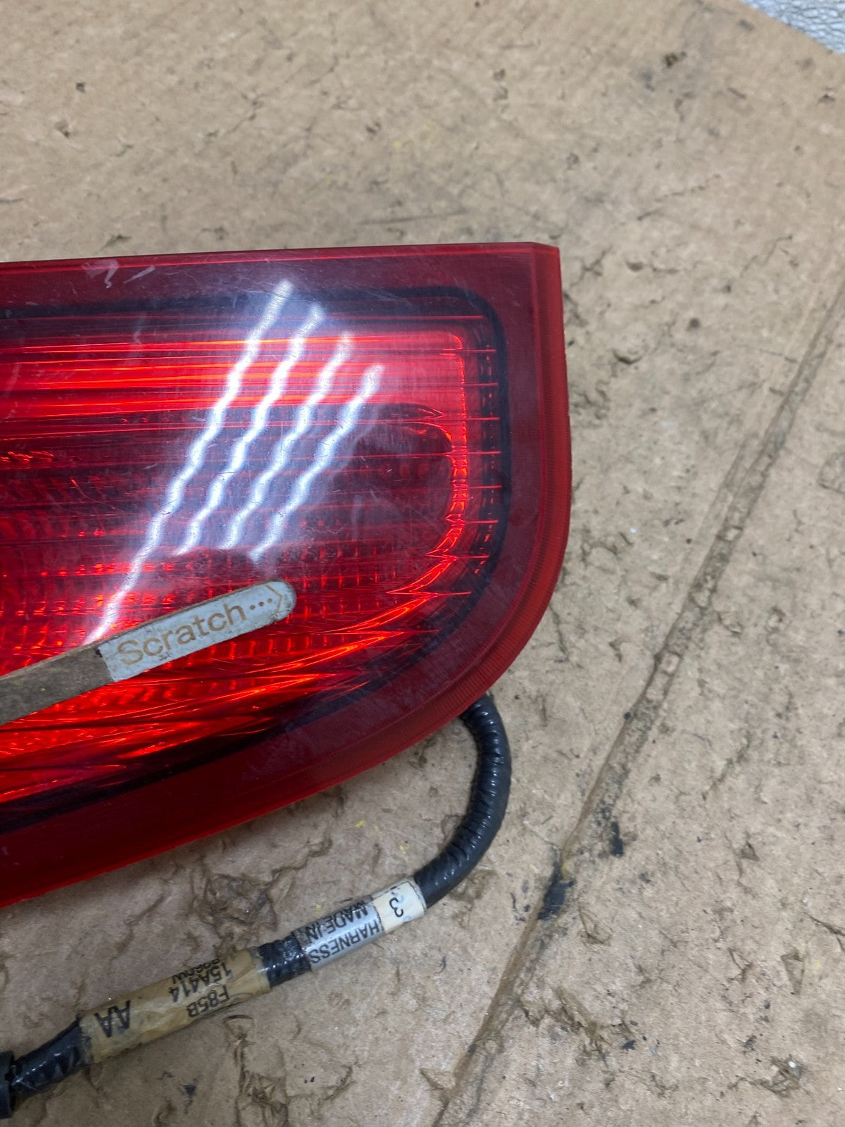2003 - 2006 Lincoln Navigator Left Driver Lh Side Tail Light Inner V4535 DW4