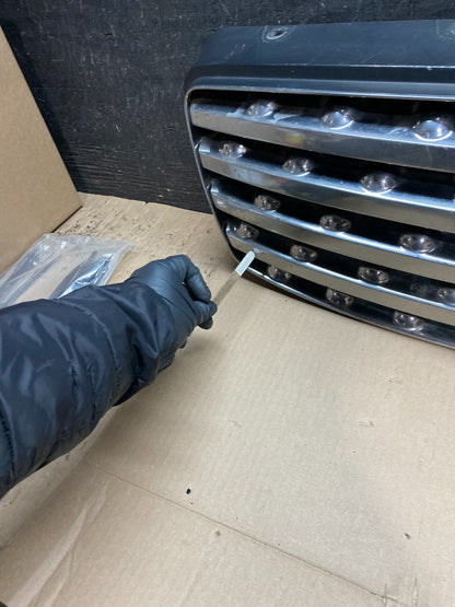 2003 2004 2005 Infiniti FX35 Grill Grille W/ Emblem Oem x3041 DG12