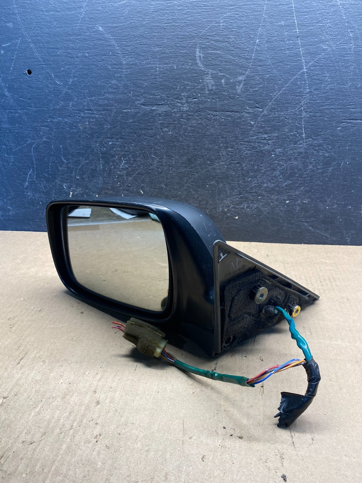 2000 to 2004 Subaru Legacy Left Driver LH Door Mirror AG3457 MS10