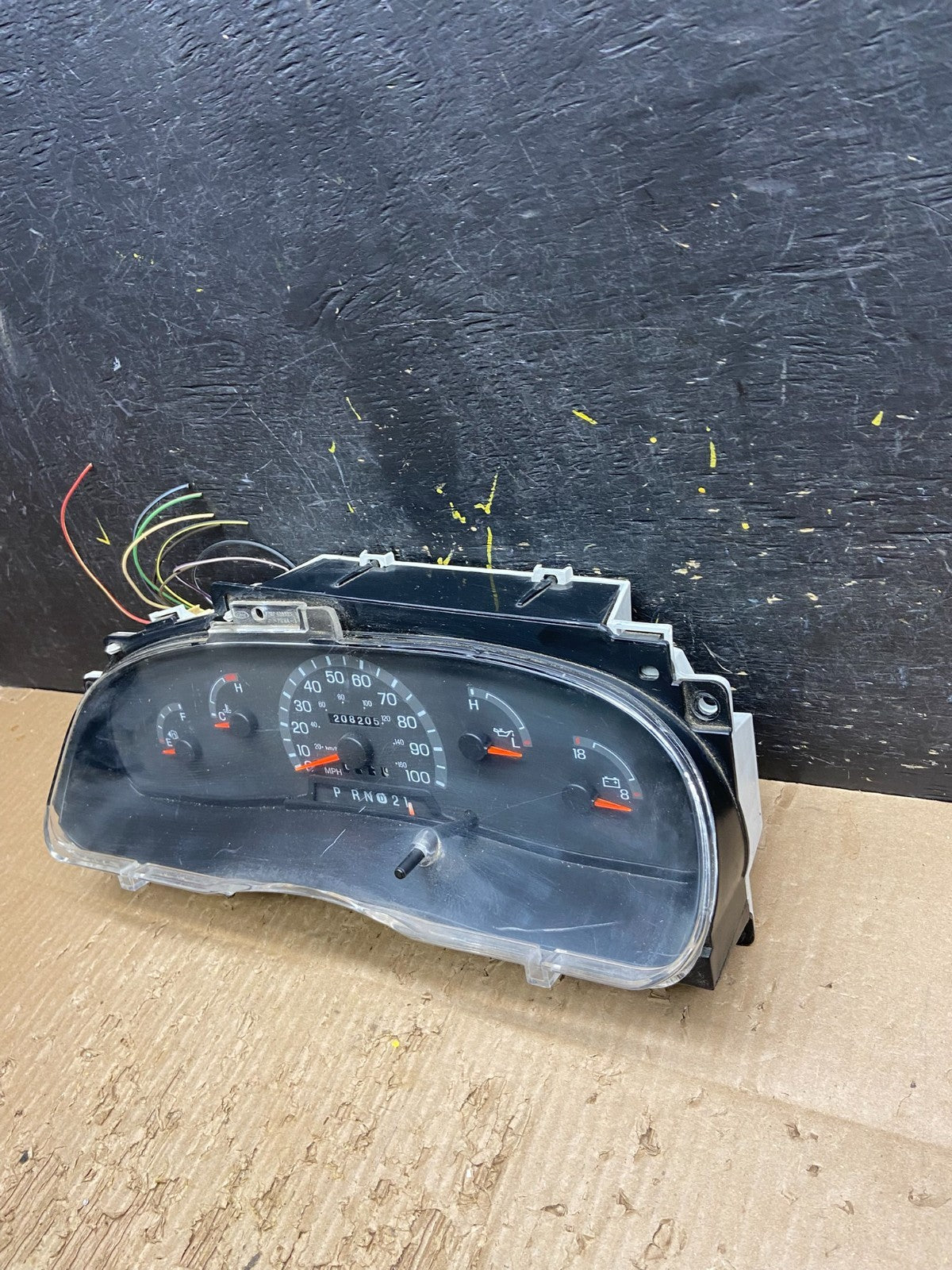 2001 - 2002 Ford Econoline E250 E350 Van Speedometer Instrument Cluster v7781 DG1