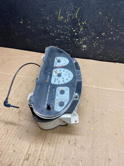 1999 2000 Mercury Villager MPH Instrument Cluster Speedometer OEM aa8121 DG3