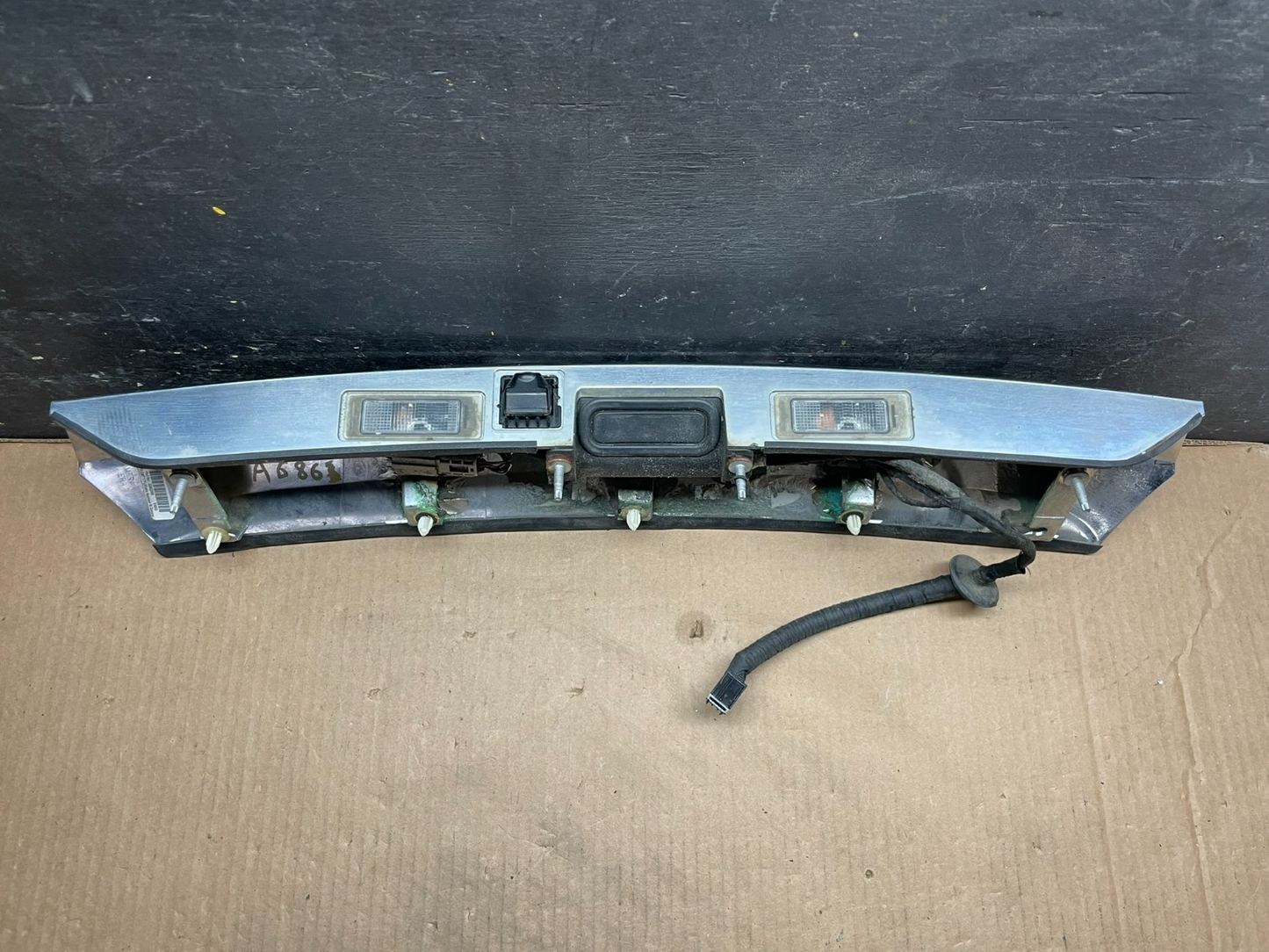 2010-2015 Gmc Terrain Lift Gate Handle Trim Back Up with Camera Chrome A6864 DG1