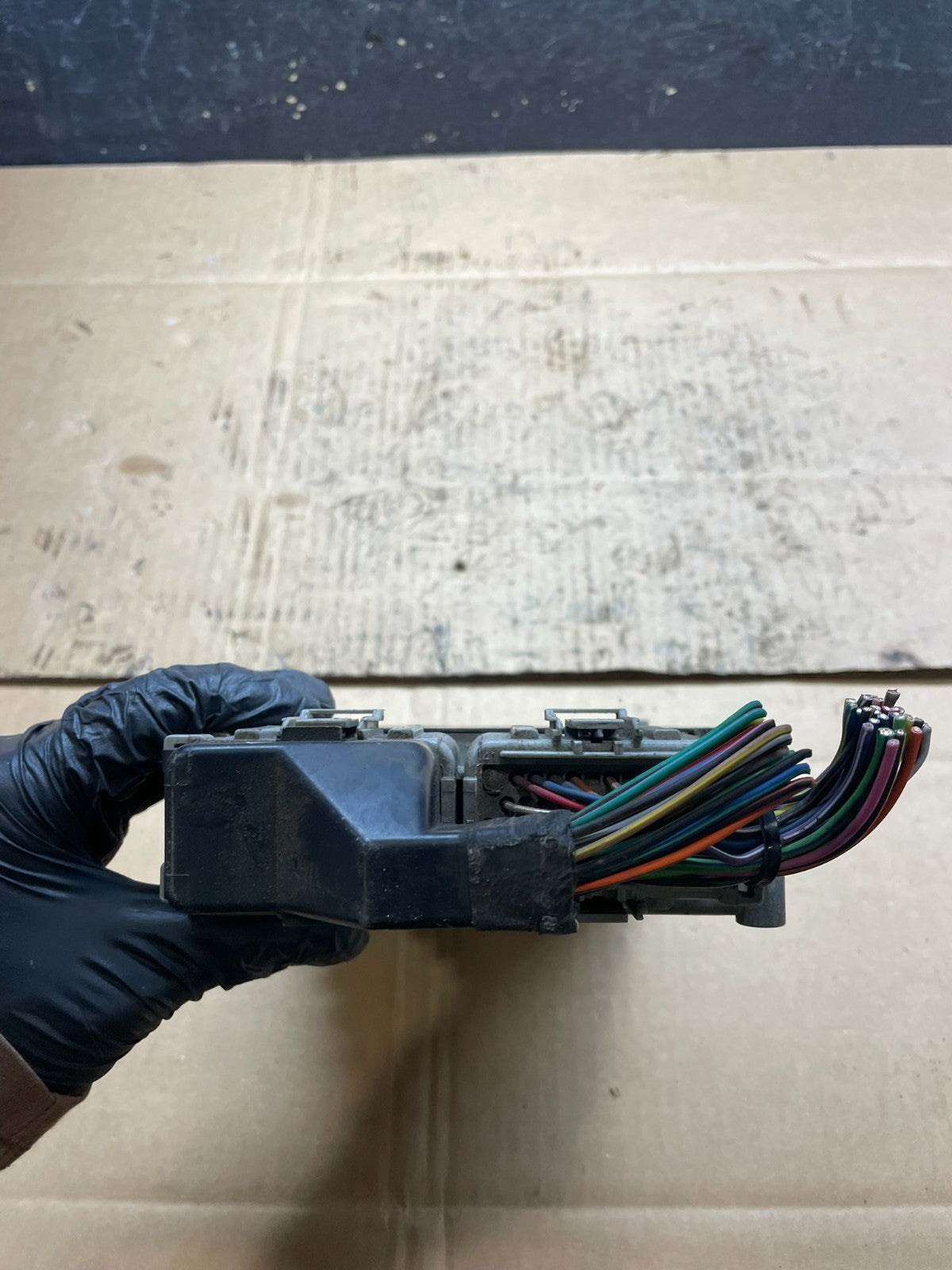 1999 Dodge Caravan Engine Computer Module ECM  r9117 DG1