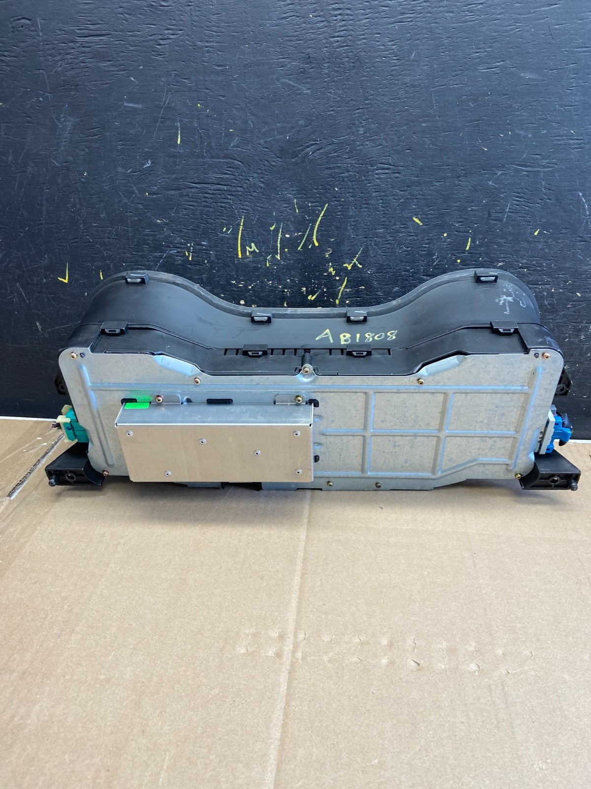 2001 to 2005 Cadillac Deville Instrument Speedometer Cluster Gauge AB1808 DG4