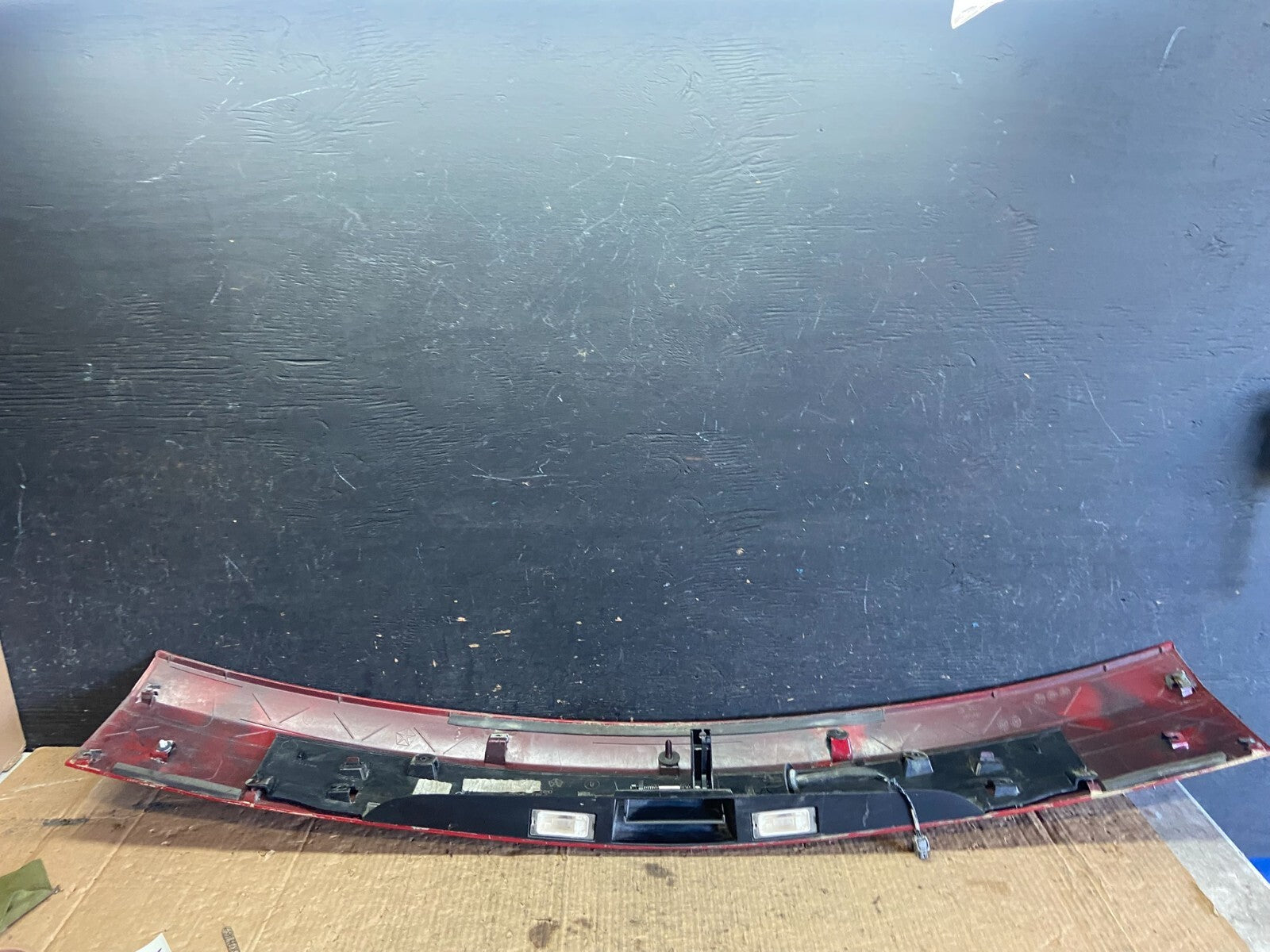 2011-2018 Dodge Grand Caravan Rear Tail Gate Trim Molding Panel o6345 DG8
