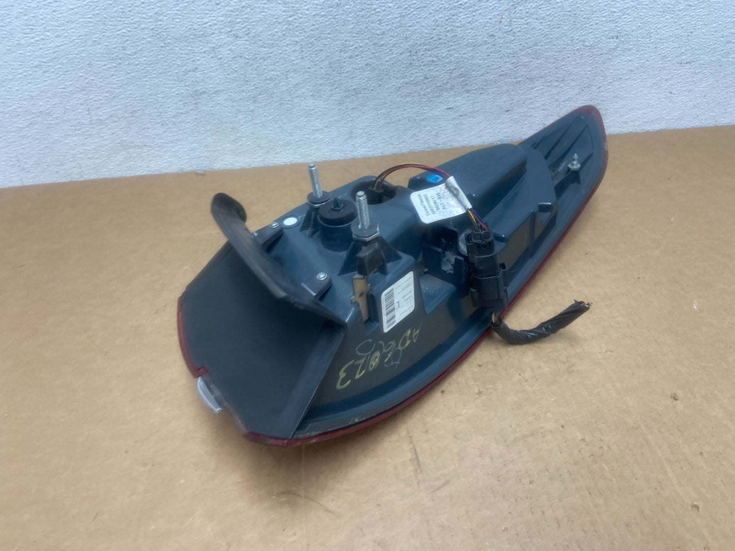 2017 - 2018 Ford Fusion Left Driver LH Side Tail Light AD6023 DW5