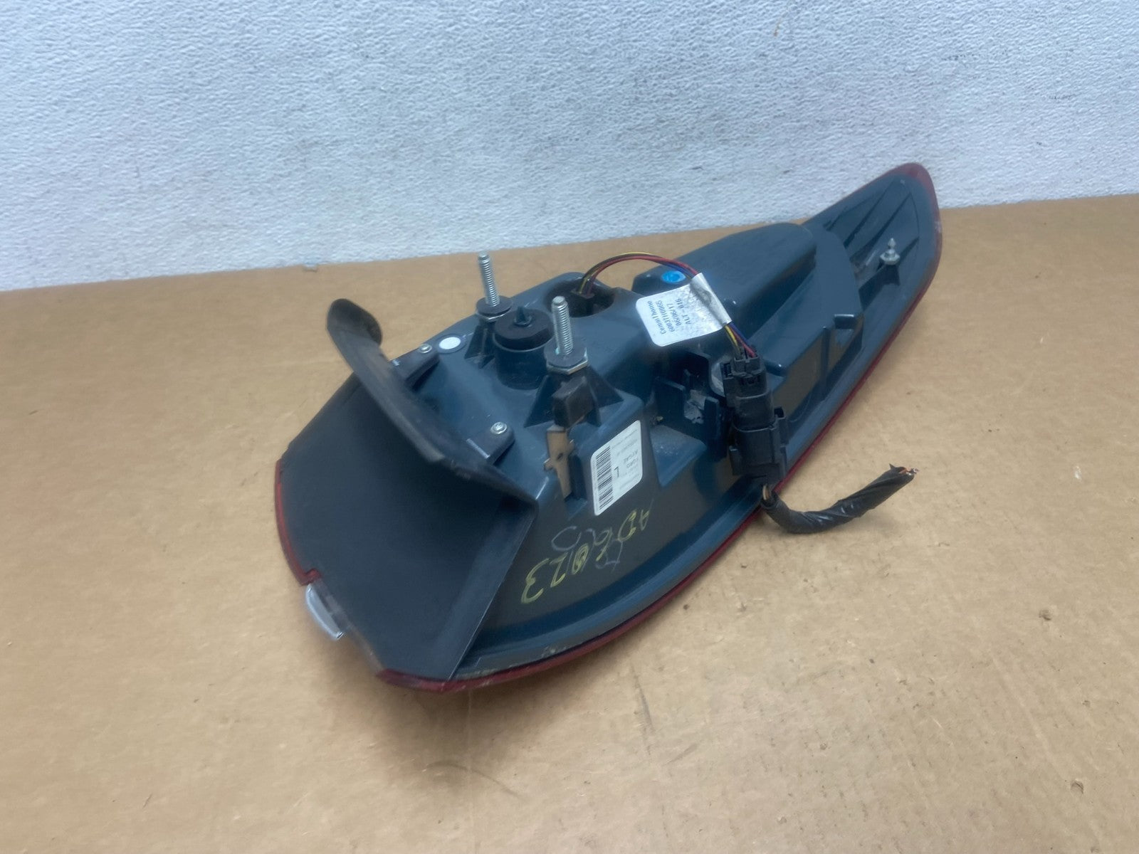 2017 - 2018 Ford Fusion Left Driver LH Side Tail Light AD6023 DW5