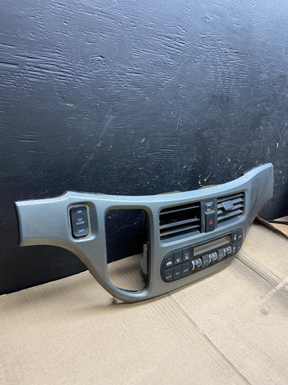 2005 to 2010 Honda Odyssey  Radio Climate Control Dash Trim Bezel X1678 DG2