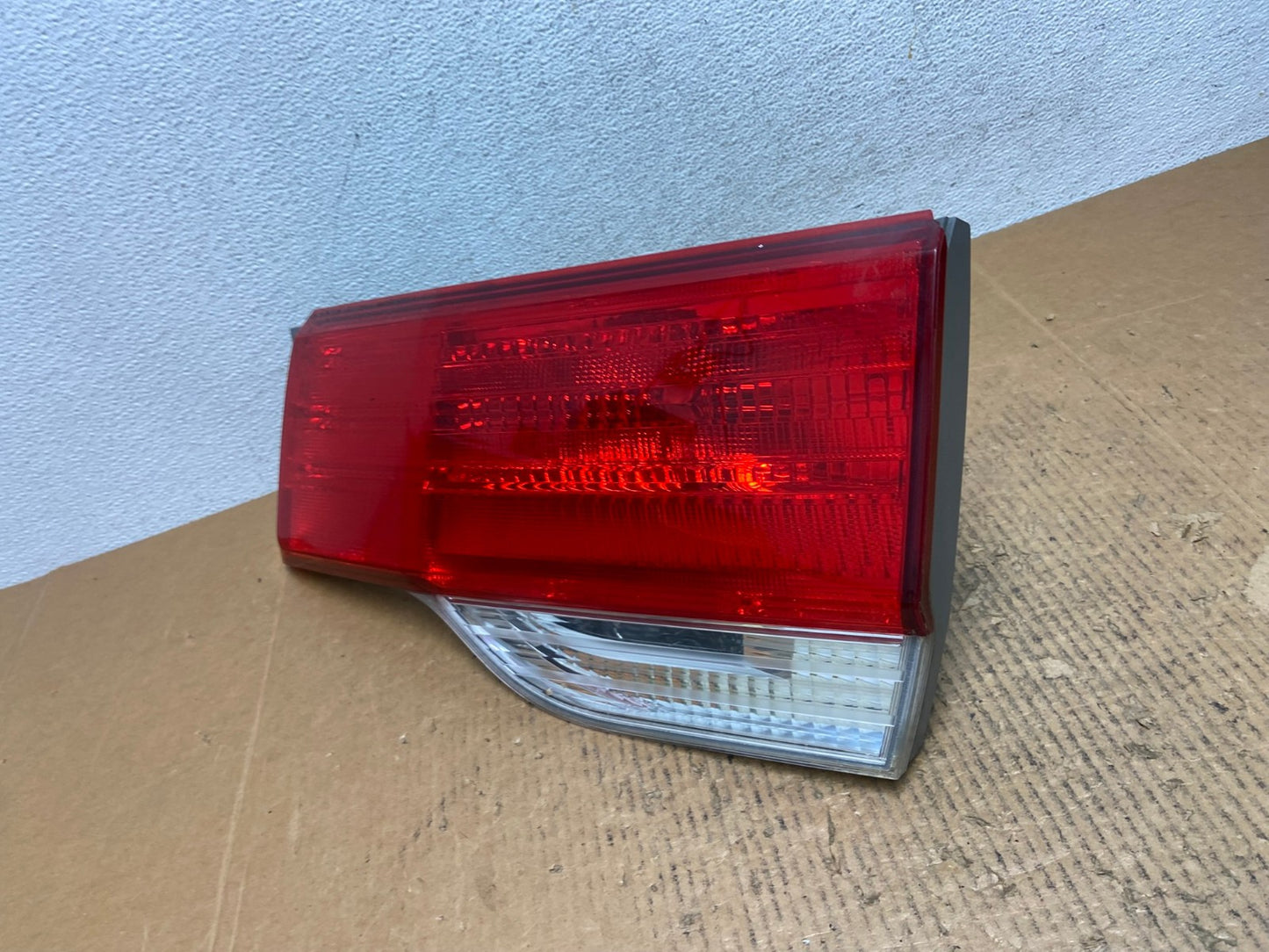 2008 2009 2010 Honda Odyssey Tail Light Inner Right Passenger Rh AE1554 LK1