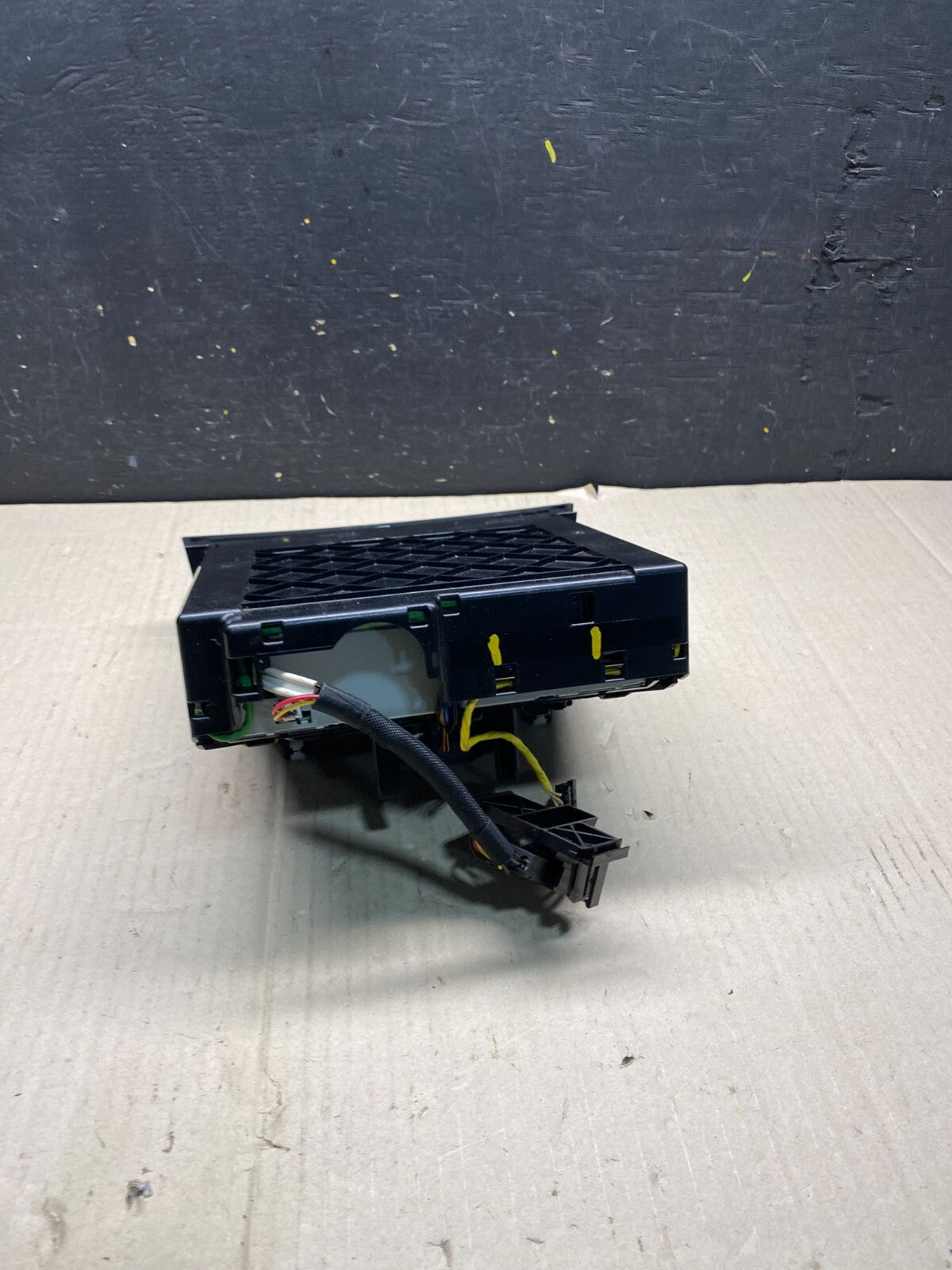 2007-2009 Mercedes CLS350 E350 E550 A/C Heater Climate Control Trim O1673 DG3