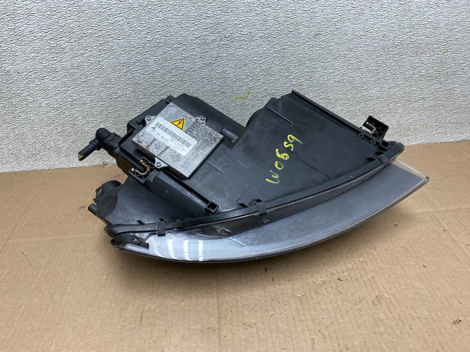 2006 to 2008 Audi A3 Left Driver LH Side Xenon HID Headlight OEM W0659 DW7