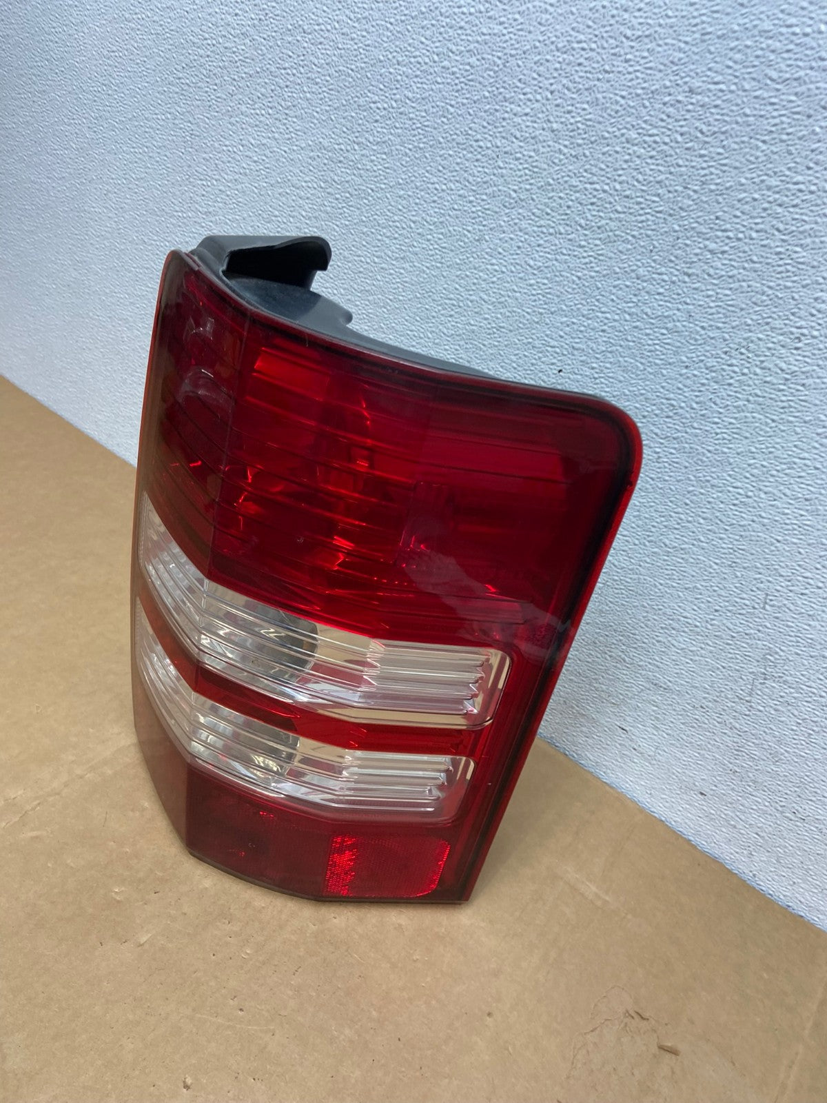 2008 to 2012 Jeep Liberty Right Passenger RH Side Tail Light AC8393 LK1