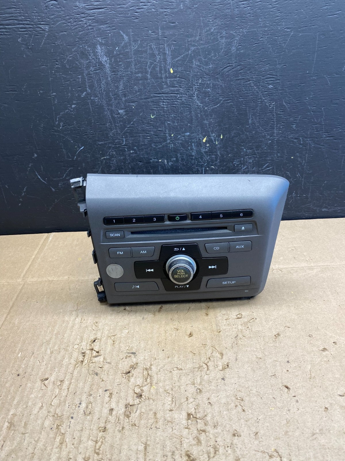 2012 Honda Civic Radio AM/FM Climate Control Air Vent Bezel AC4610 DG0