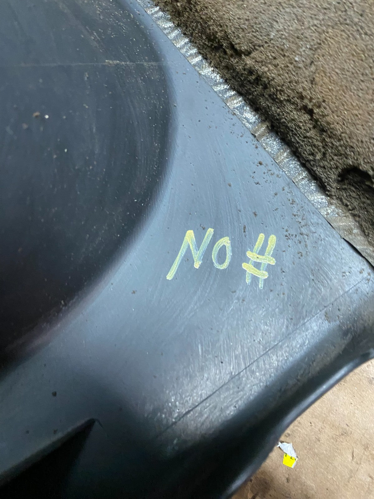 2005 Saturn Ion Engine Cover OEM X0143 DG8