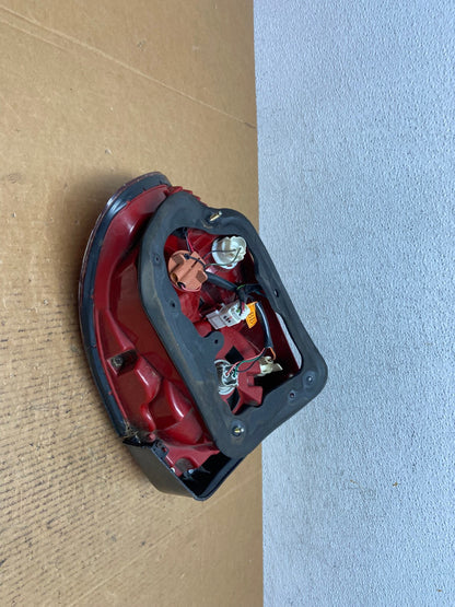 2002 to 2005 Hyundai Sonata Left Driver Lh Side Tail Light AE0409 LK5