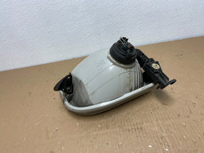 2001-2004 Toyota Sequoia Left Driver LH Side Halogen Headlight AB6608 DW4