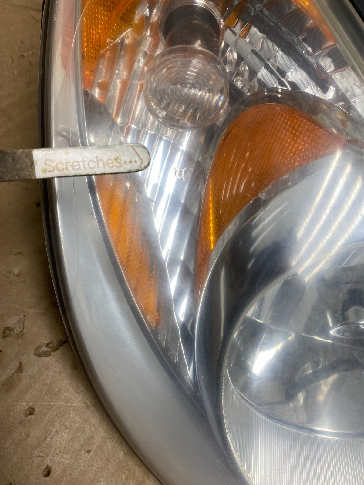 2007 2008 2009 2010 Hyundai Elantra Right Passenger Side Headlight AI9292 LK3