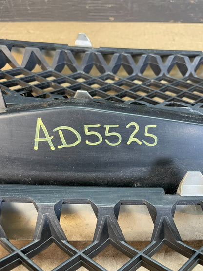 2007 to 2014 Chevrolet Tahoe Suburban Lower Upper Grill Grille Set AD5525 DG5