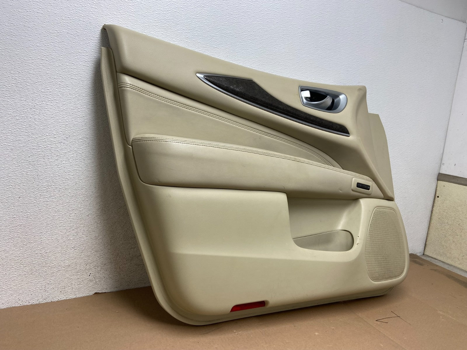 2013 2015 Infiniti JX35 QX60 Front Left Driver Door Trim Panel AG3302 DG2