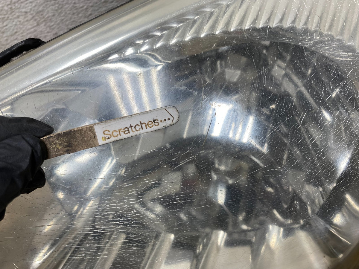 2001 - 2003 Toyota Rav4 Left Driver LH Side Headlight Halogen AH7655 DW3
