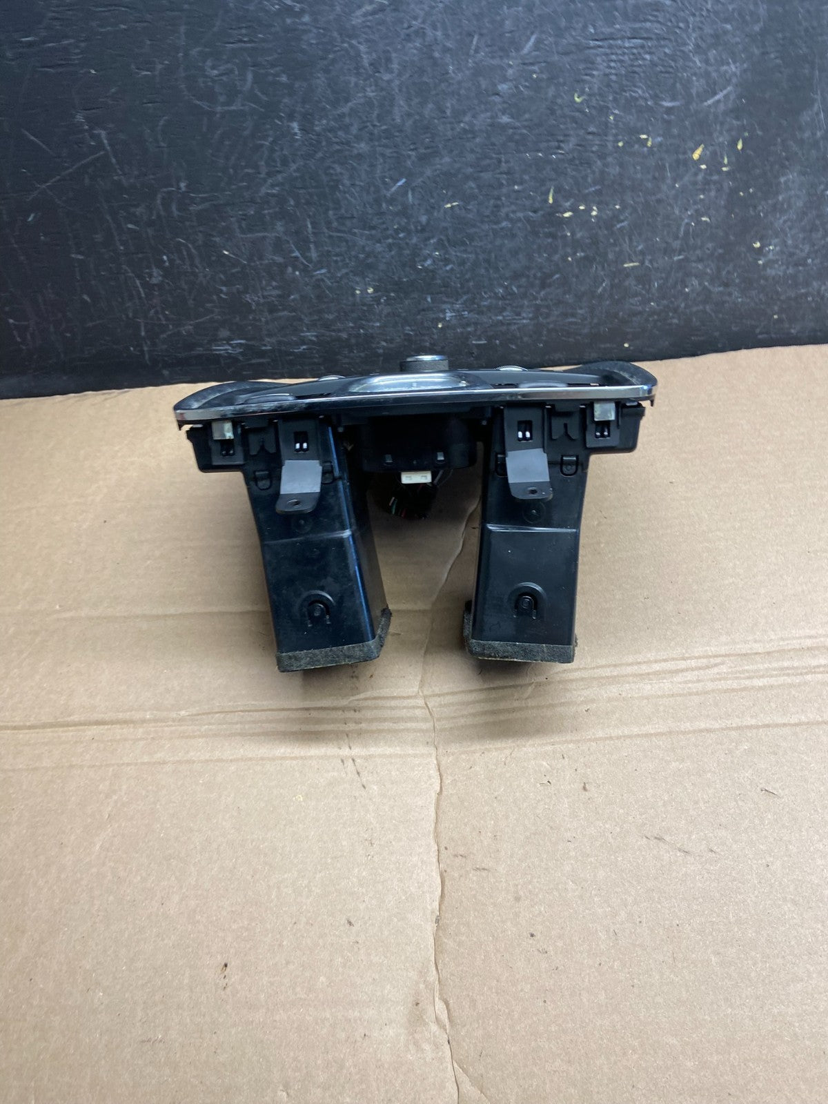 2011-2016 Chrysler Town Country Climate Control Panel Center Dash Trim AF1806 DG3