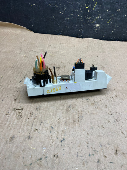 2001 - 2007 GMC Chevrolet Express 1500 Climate Control A/C Z1868  DG4