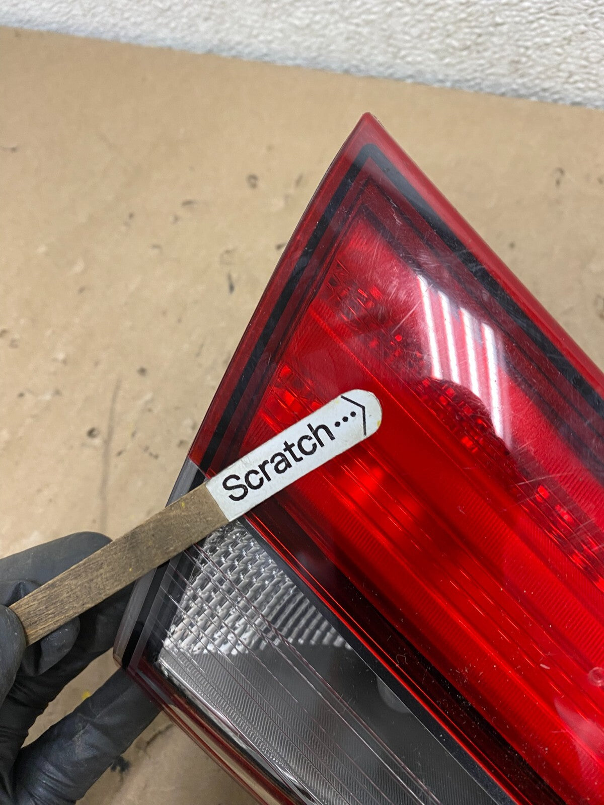 2015 to 2017 Chrysler 200 Sedan Left Driver Side Inner Tail Light Oem i3951 DG5