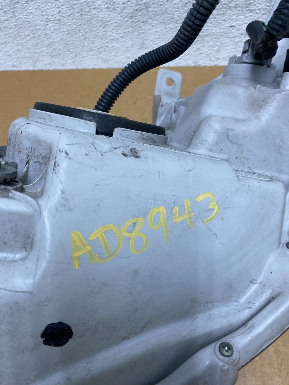 2007 - 2009 Toyota Camry Halogen Right Passenger Headlight AD8943 DW9