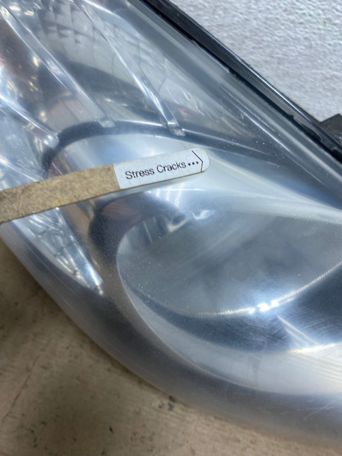 2011 2012 2013 Hyundai Elantra Right Passenger Headlight AF4583 LK4