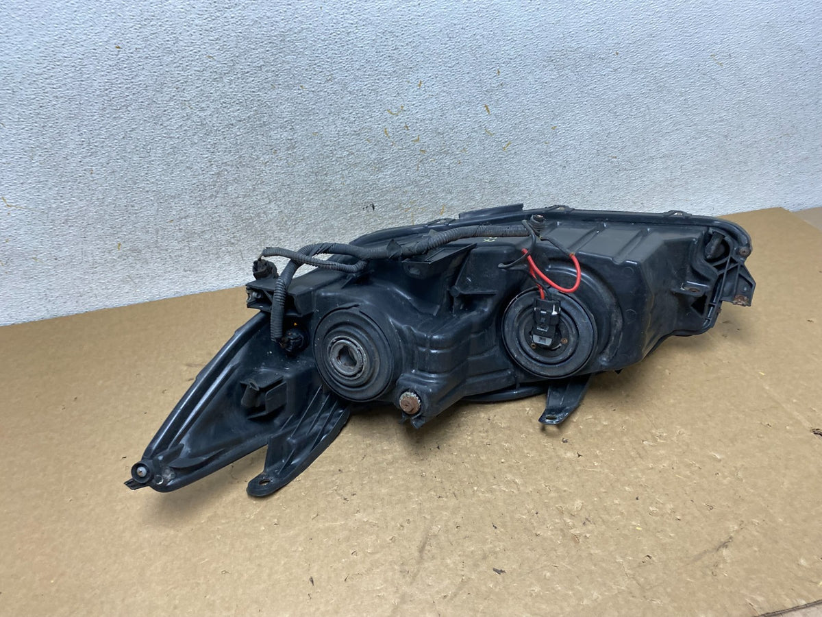 2015-2017 Toyota Camry Right Passenger RH Side Halogen Headlight AI3607 DW6