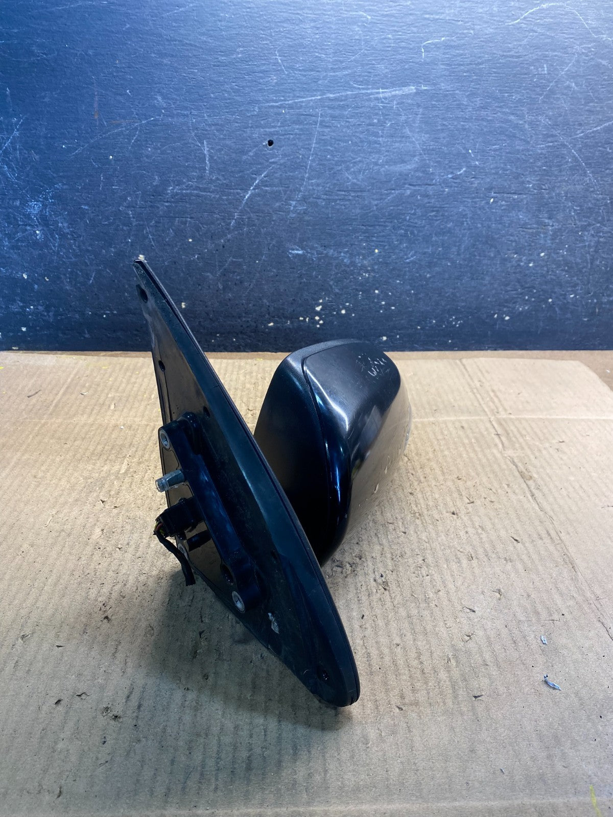 2010 to 2013 Kia Forte Sedan Left Driver LH View Turn Signal Mirror OEM Z0329 MS1