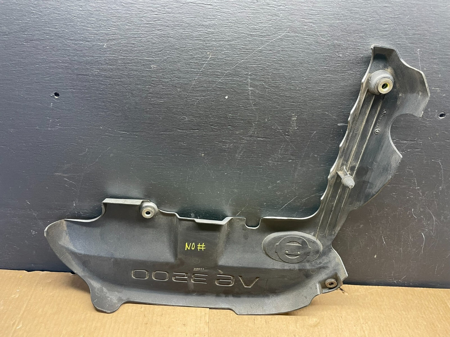 2001 to 2004 Nissan Pathfinder Engine Cover Ornament D84931