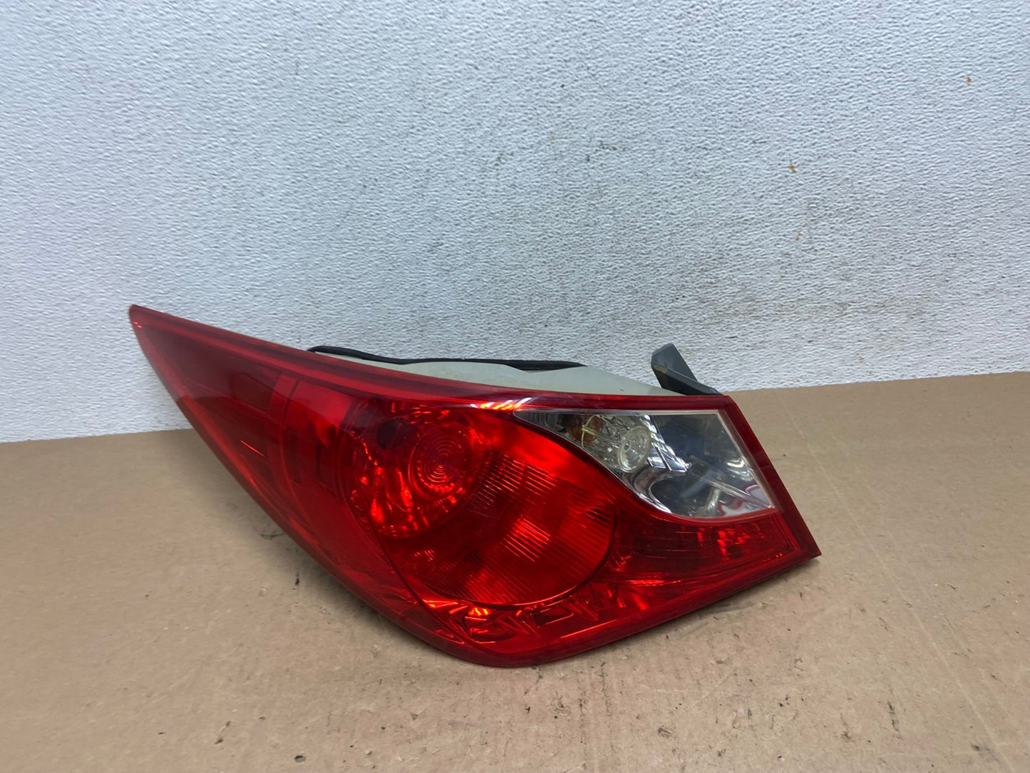 2011 2012 2013 Hyundai Sonata Left Driver LH Side Tail Light AE6095 LK0