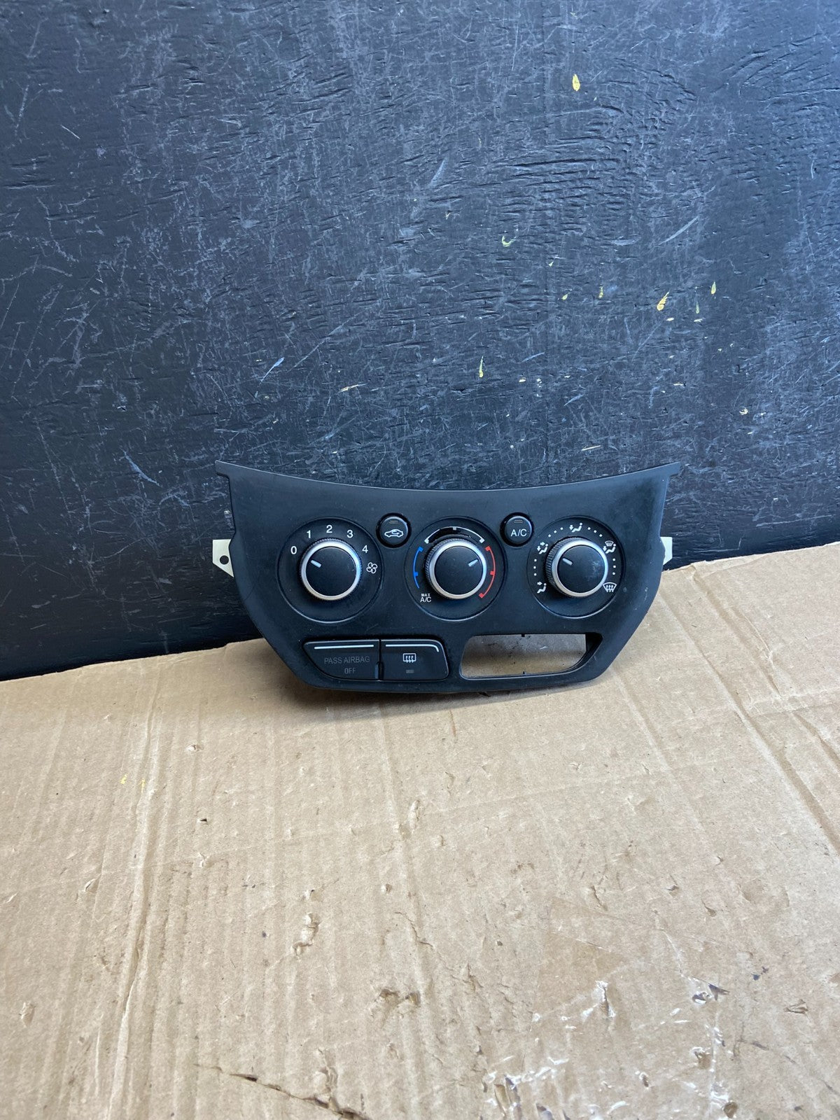 2013 2014 2015 Ford Escape Ac Heater Climate Control Temperature AE1835 DG0