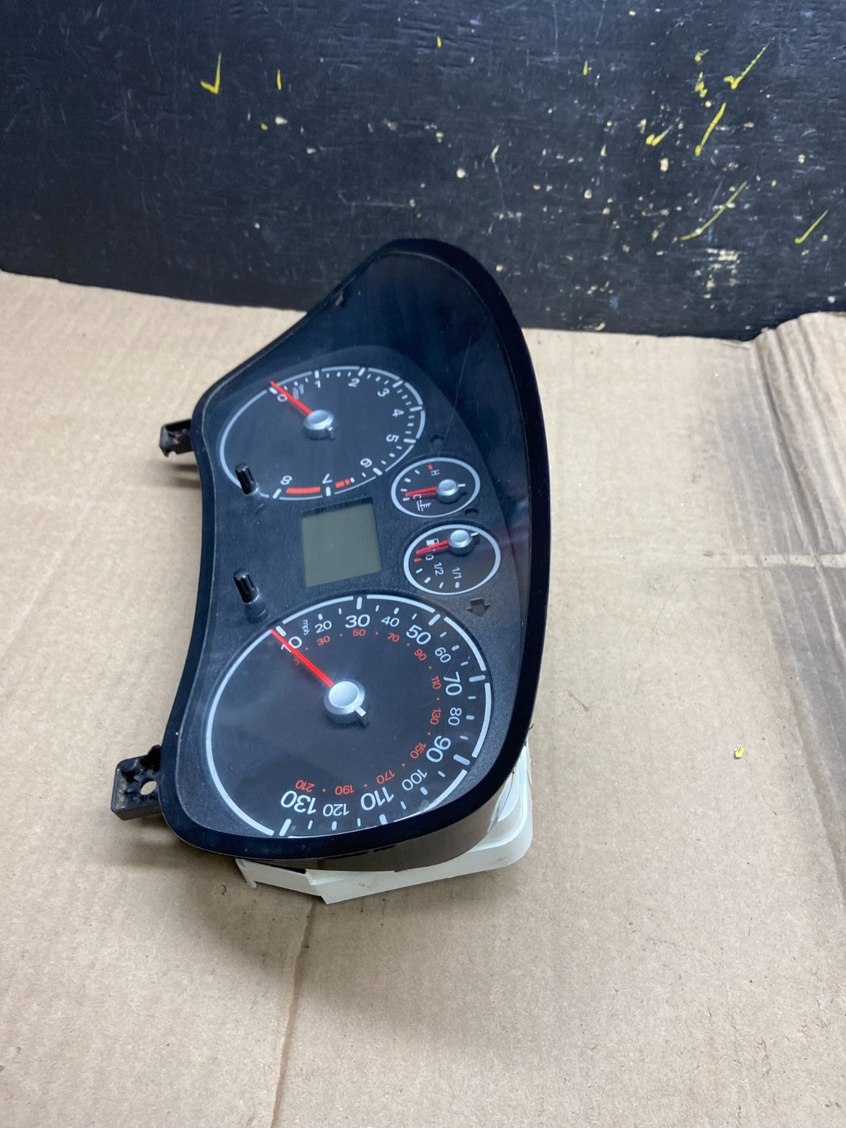 2011 to 2013 Ford Transit Connect Speedometer Gauge Cluster OEM x1696 DG2